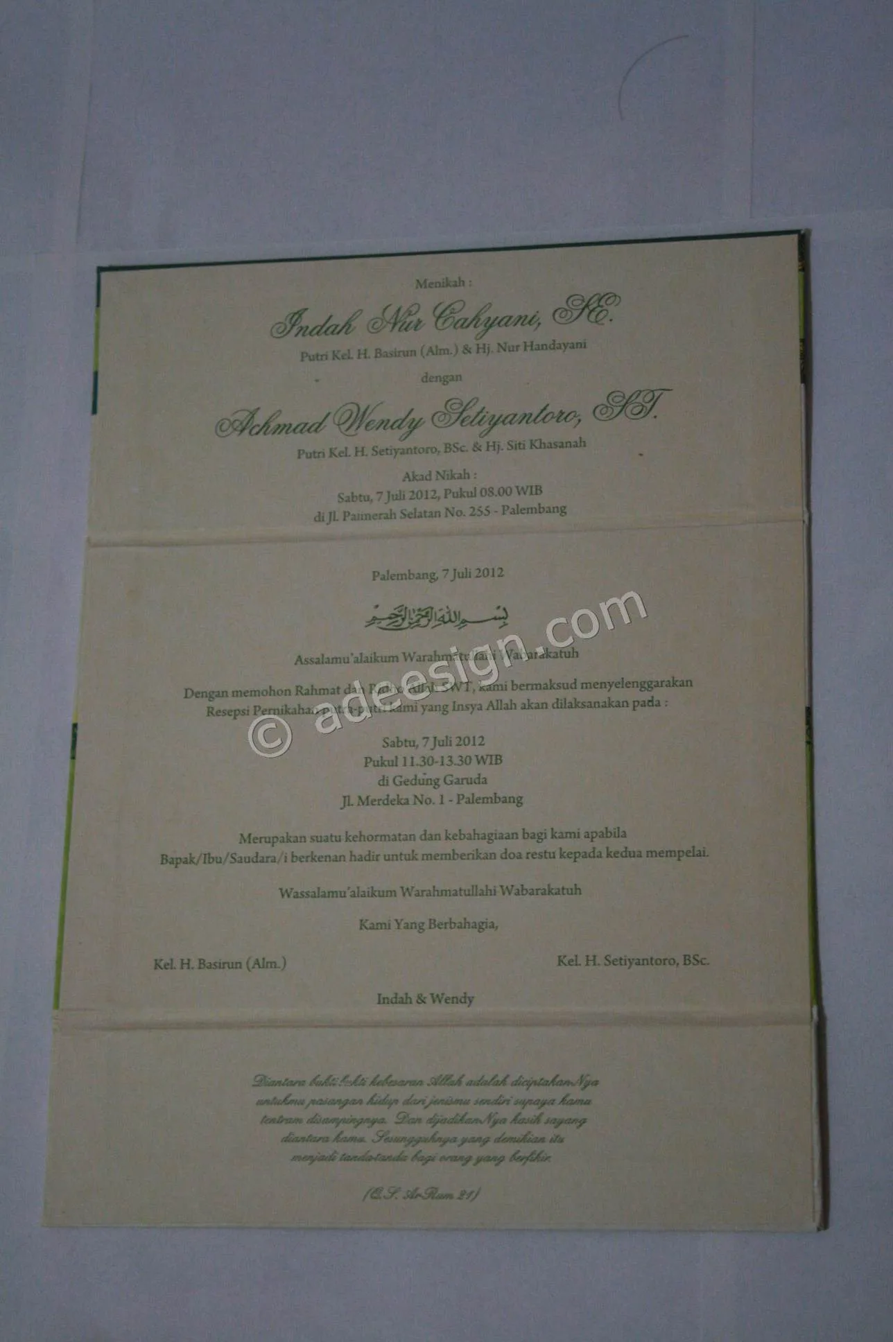 Info Mengerjakan Undangan Perkawinan Eksklusif dan Elegan 6 Info Mengerjakan Undangan Perkawinan Eksklusif dan Elegan