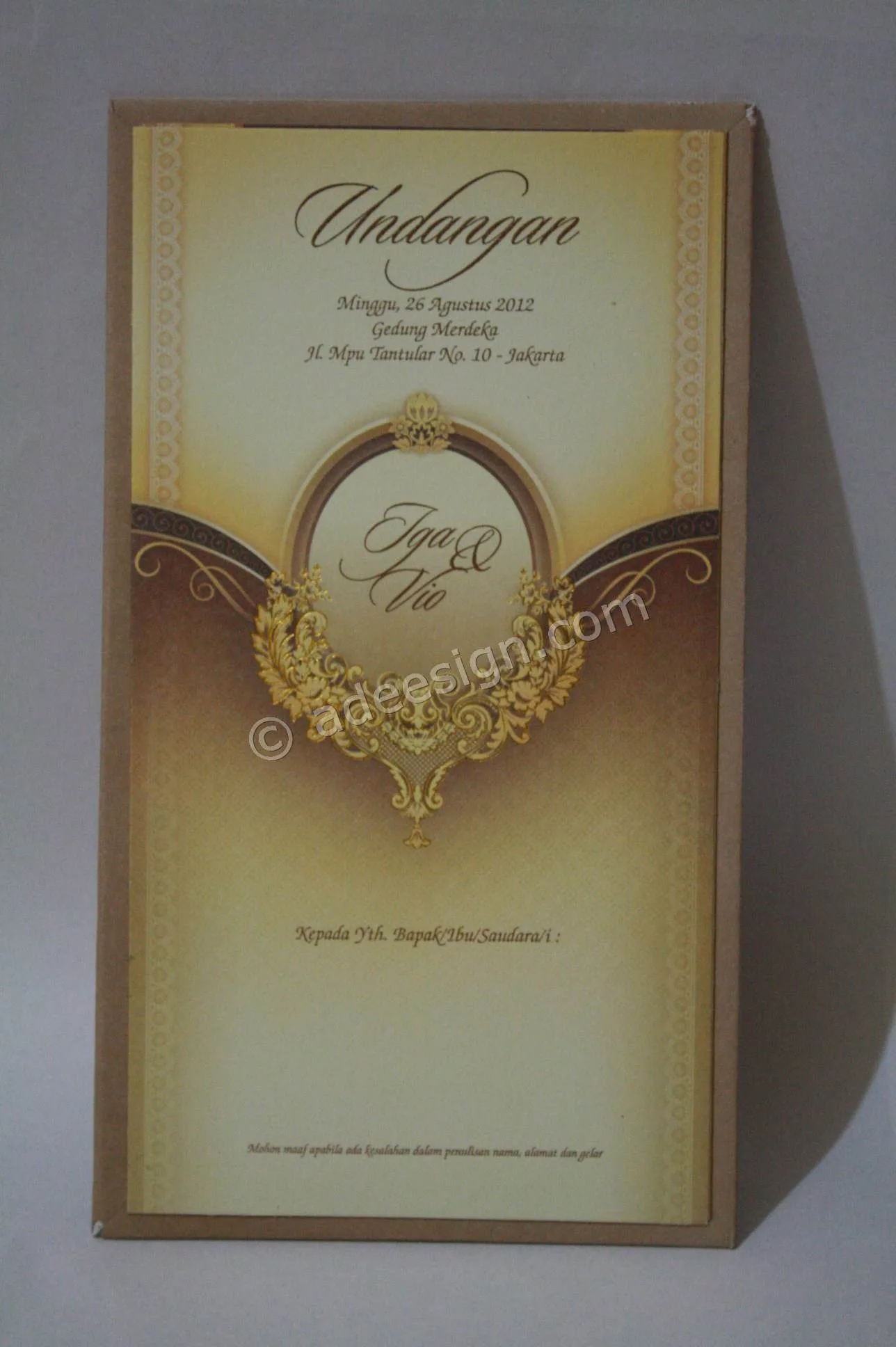 Cara Mengerjakan Undangan Pernikahan Simple dan Elegan 6 Cara Mengerjakan Undangan Pernikahan Simple dan Elegan