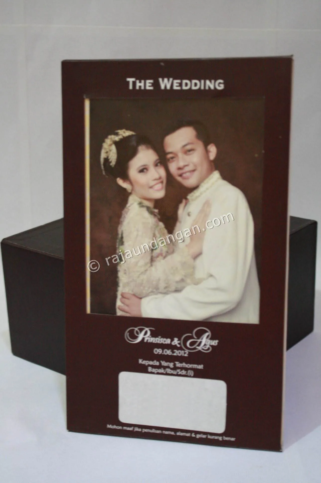 Pesan Wedding Invitations Murah di Kandangan