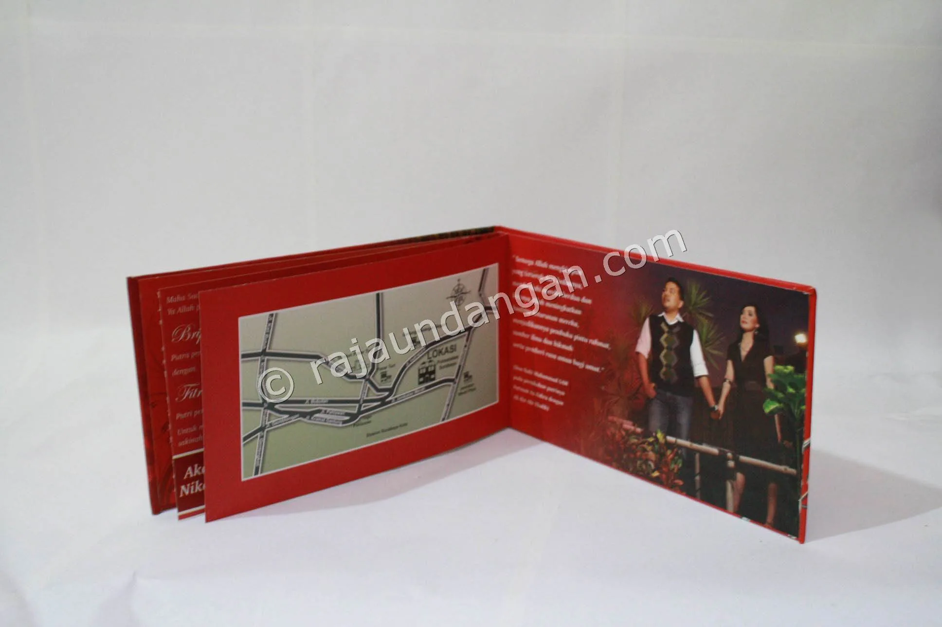 Cetak Wedding Invitations Eksklusif di Babakan Jerawat