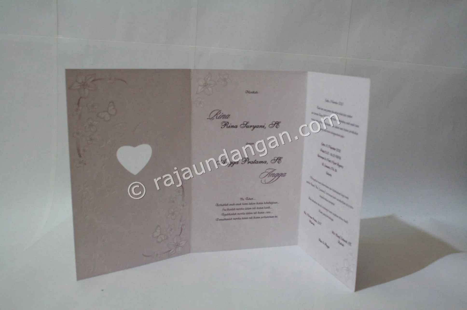 Pemesanan Wedding Invitations Elegan Siap Kirim ke Seluruh Wilayah di Weda 18 Pemesanan Wedding Invitations Elegan Siap Kirim ke Seluruh Wilayah di Weda