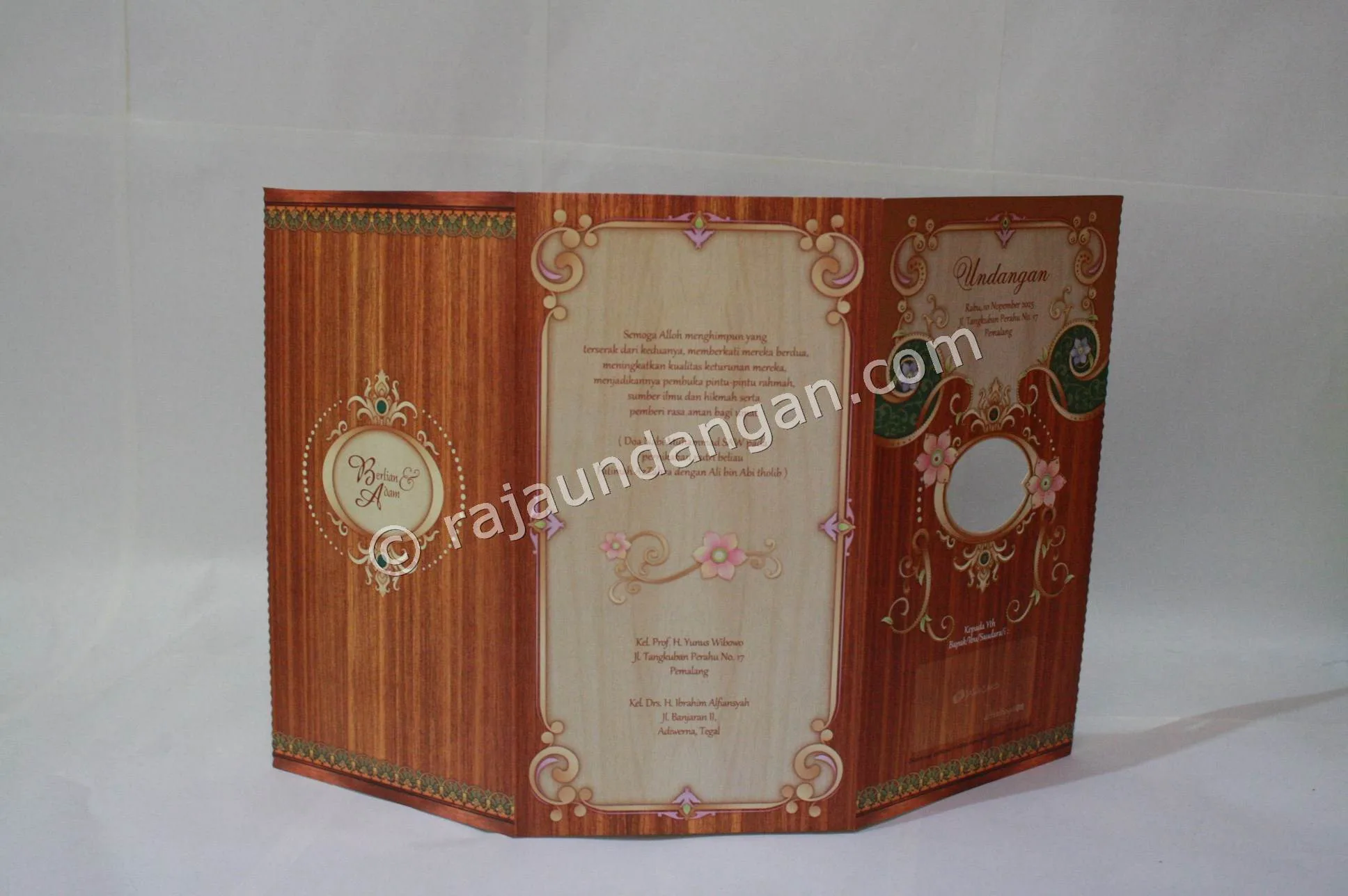 Pesan Wedding Invitations Murah di Kandangan