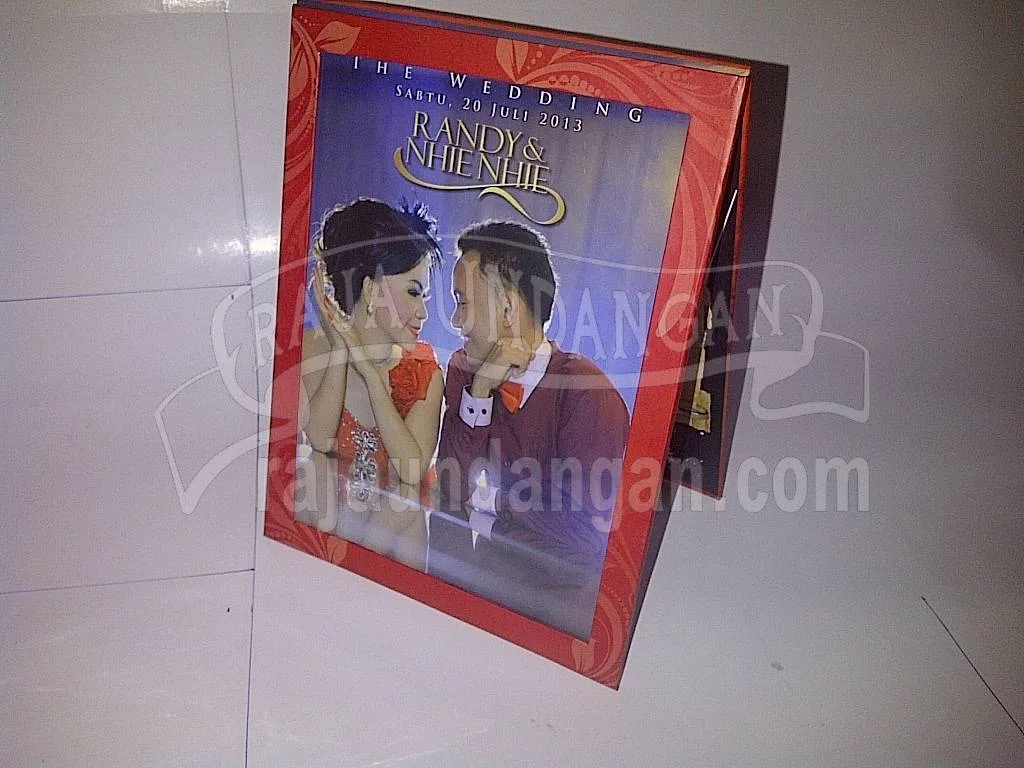 Membuat Undangan Pernikahan Unik Bisa Kirim Untuk Seluruh Daerah di Saumlaki 35 Membuat Undangan Pernikahan Unik Bisa Kirim Untuk Seluruh Daerah di Saumlaki