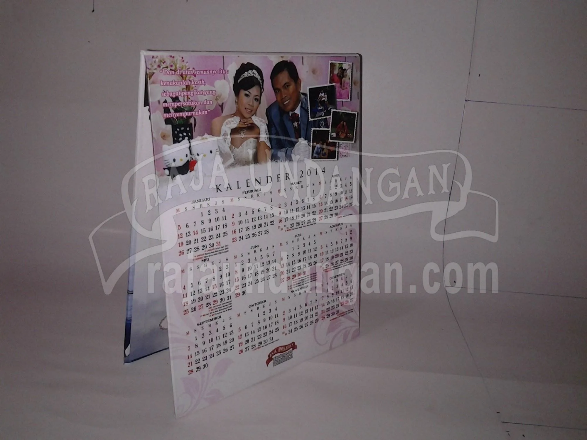 Membuat Undangan Pernikahan Unik Bisa Kirim Untuk Seluruh Daerah di Saumlaki 26 Membuat Undangan Pernikahan Unik Bisa Kirim Untuk Seluruh Daerah di Saumlaki