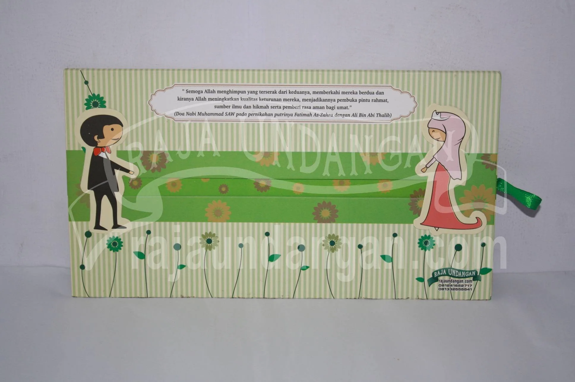 Cetak Wedding Invitations Eksklusif di Babakan Jerawat