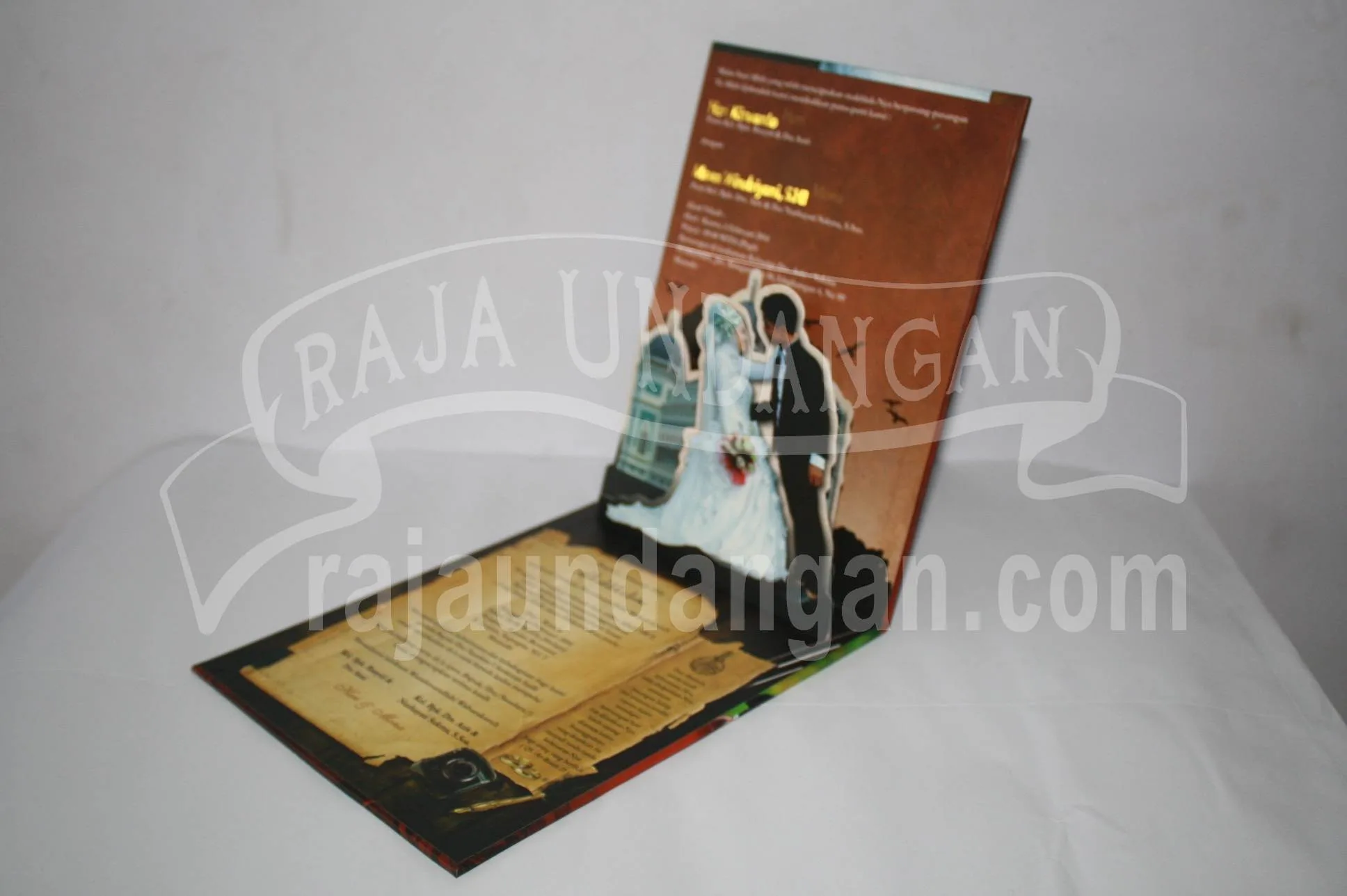 Pesan Wedding Invitations Murah di Kandangan