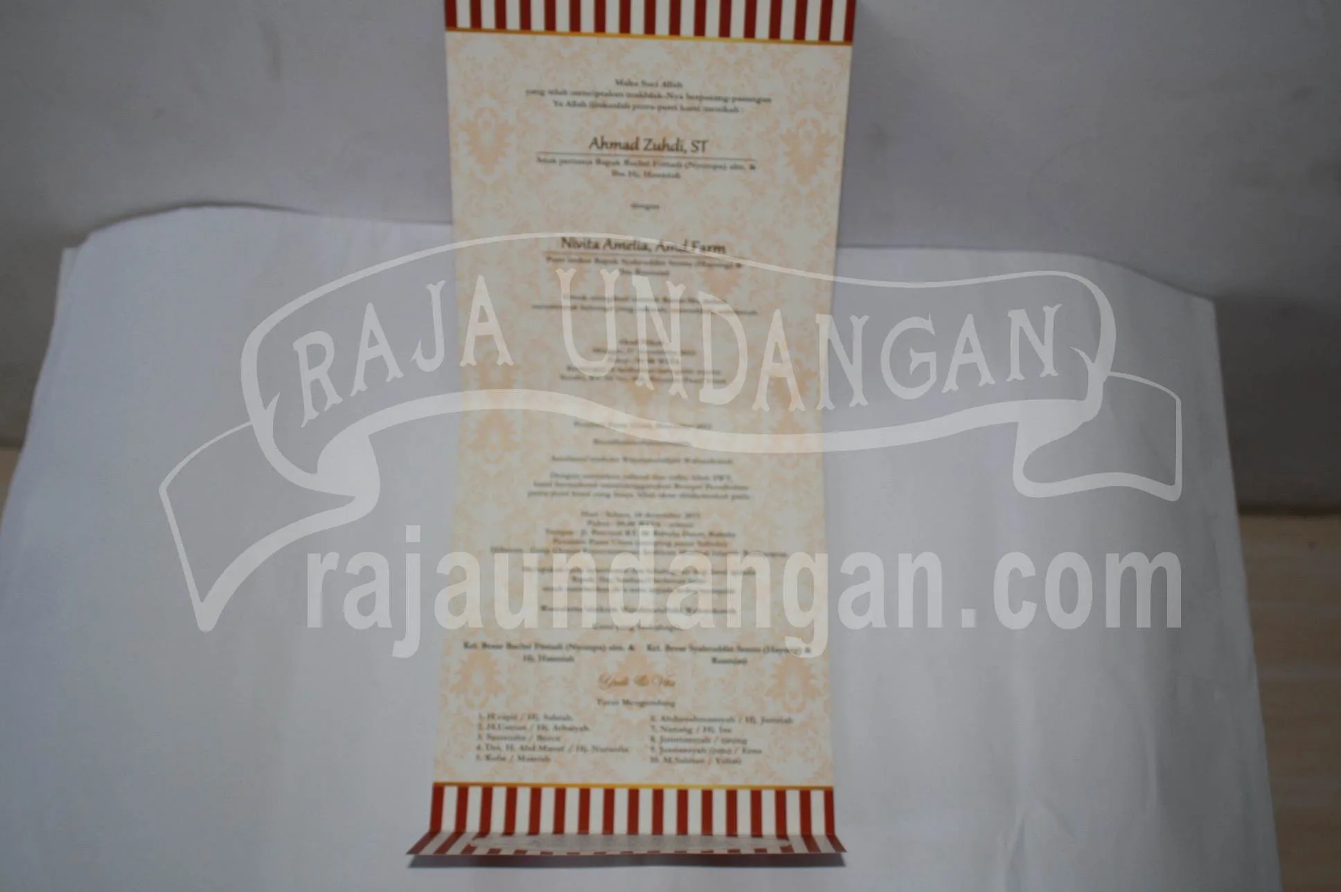 Membuat Undangan Pernikahan Unik Bisa Kirim Untuk Seluruh Daerah di Saumlaki 11 Membuat Undangan Pernikahan Unik Bisa Kirim Untuk Seluruh Daerah di Saumlaki