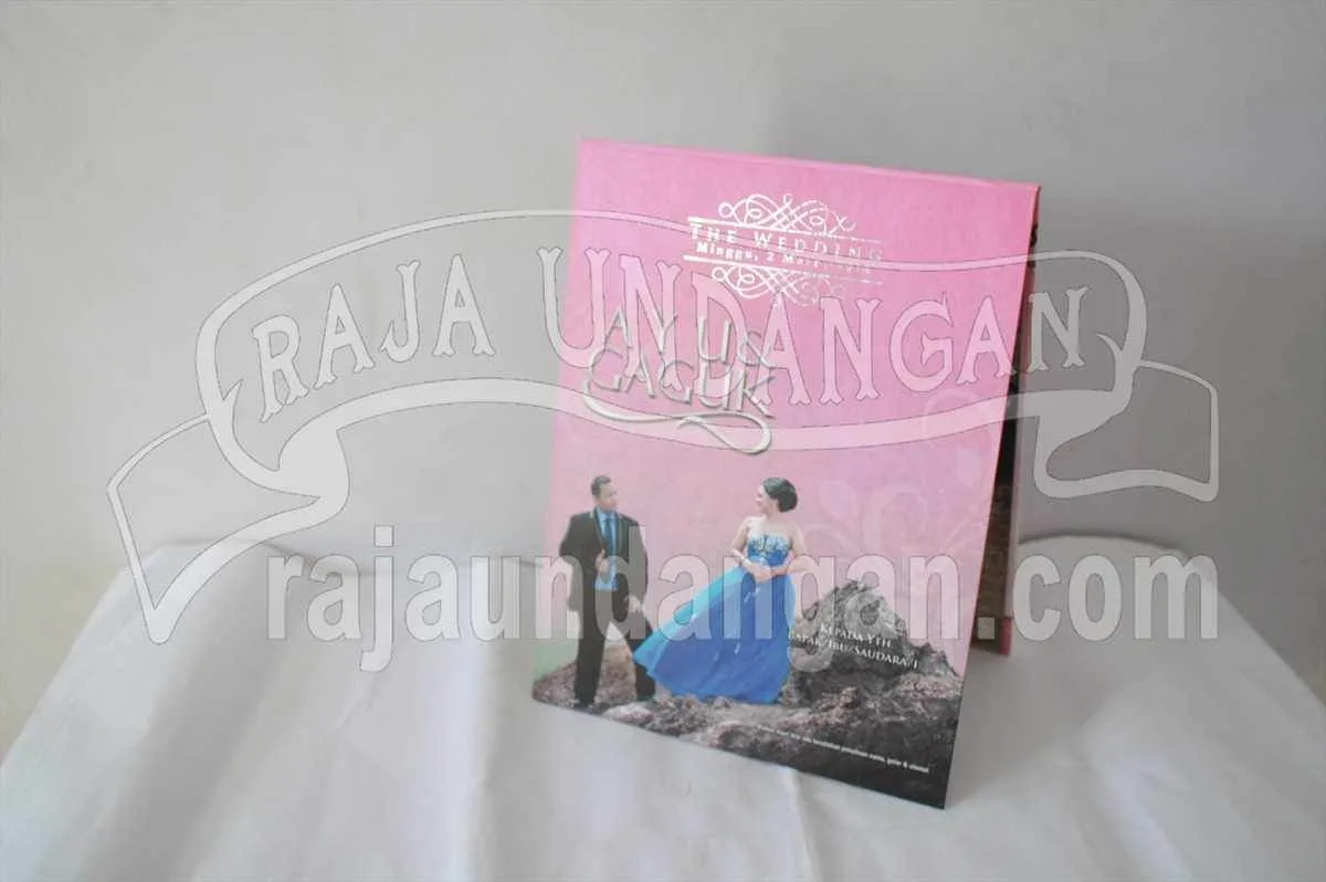 Cetak Undangan Pernikahan Elegan di Siwalan Kerto 5 Cetak Undangan Pernikahan Elegan di Siwalan Kerto