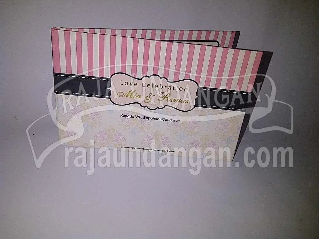 Membuat Undangan Perkawinan Unik dan Murah di Sukomanunggal