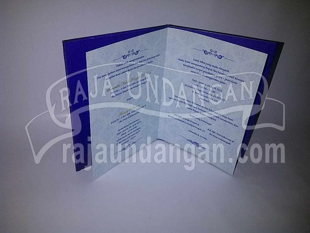 Cetak Wedding Invitations Eksklusif di Babakan Jerawat