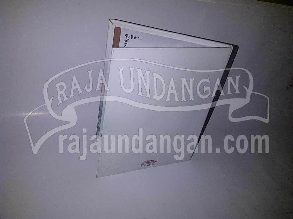 Membuat Undangan Pernikahan Unik Bisa Kirim Untuk Seluruh Daerah di Saumlaki 8 Membuat Undangan Pernikahan Unik Bisa Kirim Untuk Seluruh Daerah di Saumlaki