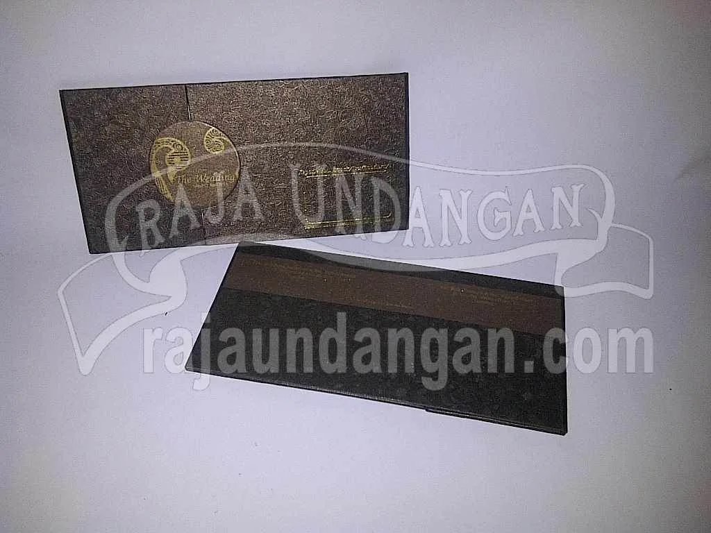 Percetakan Undangan Pernikahan Eksklusif Siap Kirim ke Seluruh Area di Andolo