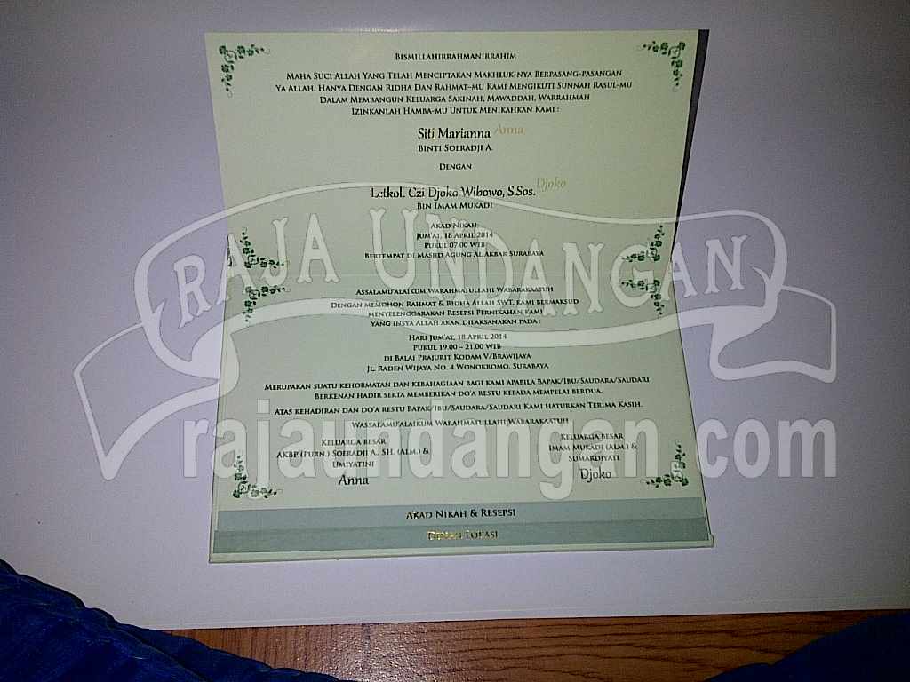 Undangan Hardcover Hijau Anna Djoko 3 - Percetakan Wedding Invitations Simple di Pacar Kembang