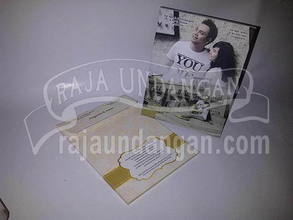 Cetak Undangan Pernikahan Murah Melayani Pengiriman ke Seluruh Wilayah di Enarotali 17 Cetak Undangan Pernikahan Murah Melayani Pengiriman ke Seluruh Wilayah di Enarotali