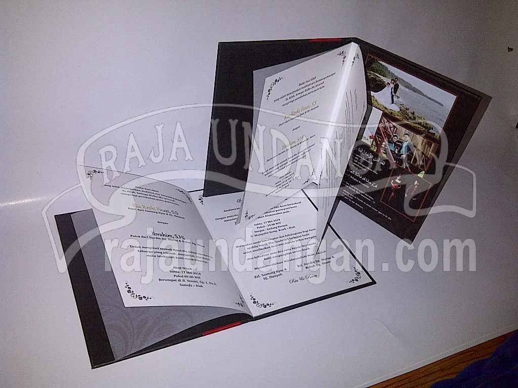 Cetak Undangan Pernikahan Elegan di Siwalan Kerto 62 Cetak Undangan Pernikahan Elegan di Siwalan Kerto