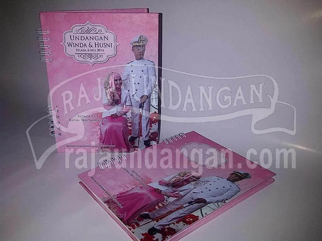 Pesan Wedding Invitations Murah di Kandangan
