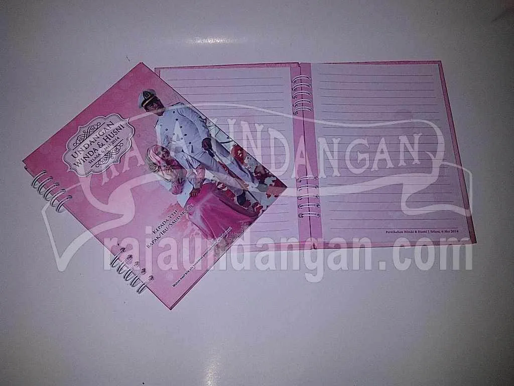 Pemesanan Undangan Pernikahan Unik dan Simple Siap Kirim Untuk Seluruh Daerah di Tebing Tinggi 13 Pemesanan Undangan Pernikahan Unik dan Simple Siap Kirim Untuk Seluruh Daerah di Tebing Tinggi