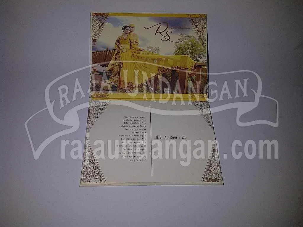 Info Mengerjakan Undangan Perkawinan Eksklusif dan Elegan 9 Info Mengerjakan Undangan Perkawinan Eksklusif dan Elegan