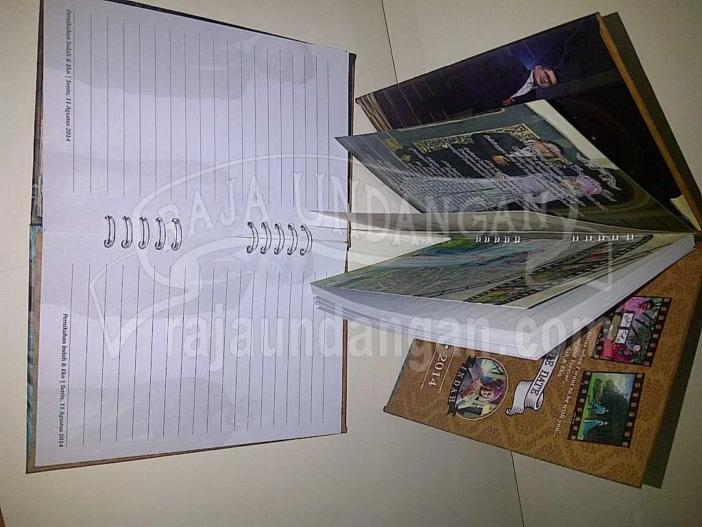 Pemesanan Undangan Pernikahan Unik dan Simple Siap Kirim Untuk Seluruh Daerah di Tebing Tinggi 20 Pemesanan Undangan Pernikahan Unik dan Simple Siap Kirim Untuk Seluruh Daerah di Tebing Tinggi