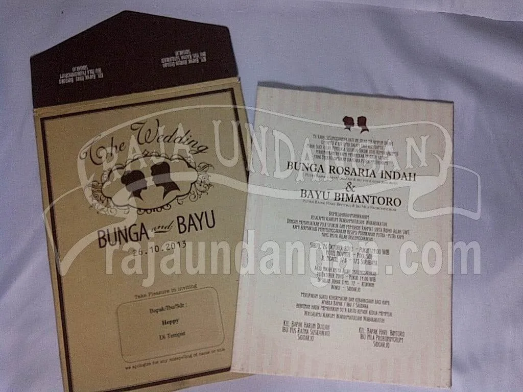 Cetak Undangan Pernikahan Eksklusif Melayani Pengiriman ke Seluruh Area di Palu